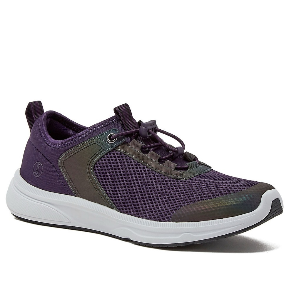 Lands’ End women’s sneaker water shoes size 7B